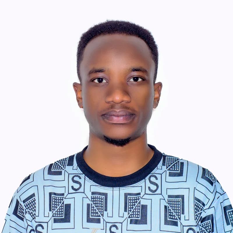 Mike Niyigena, Founder of BWIZA TECH and creator of CuraPlant